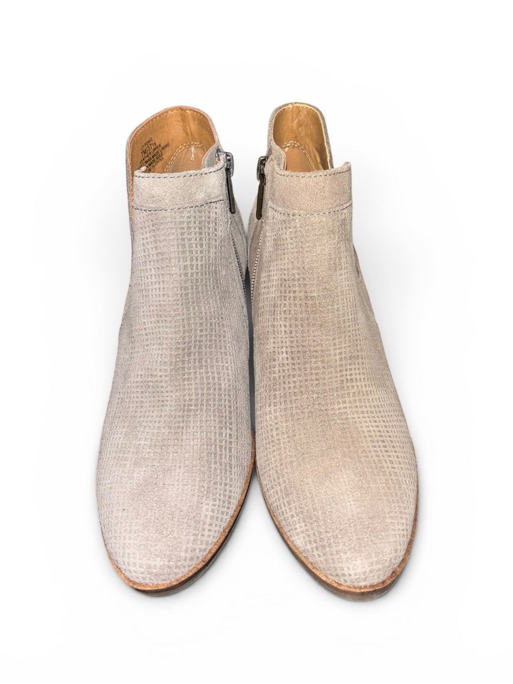 Lucky Brand Ponic Ankle Booties in Cinder Oiled Suede, size 7 - Picture 2 of 9